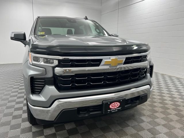 Used 2023 Gray Chevrolet LT image 3