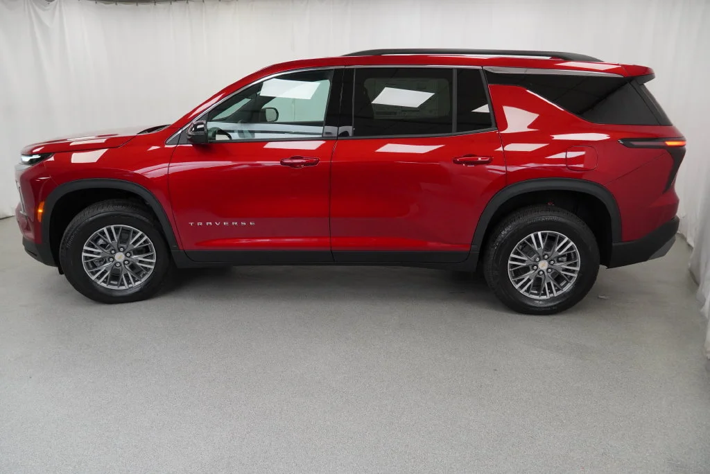 New 2027 Radiant Red Tintcoat Chevrolet LT image 39