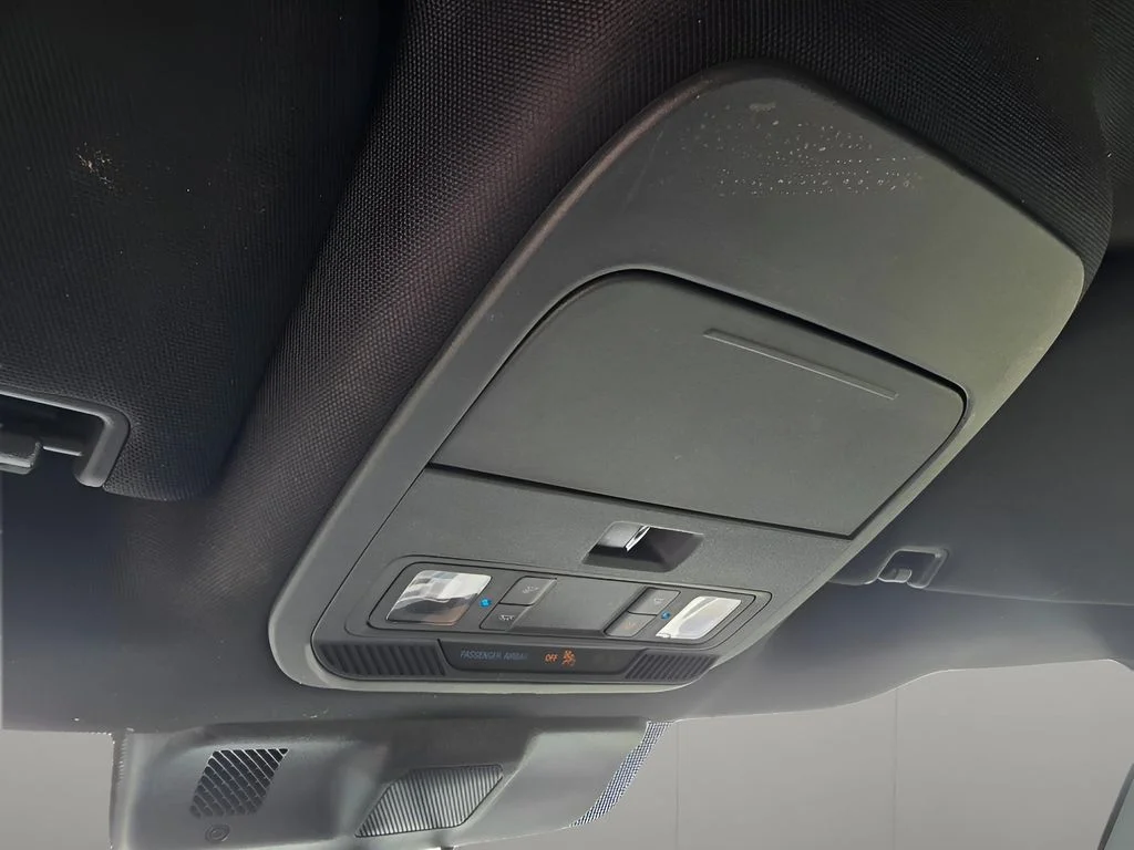 Used 2022 SPACE WHITE METALLIC Ford XLT image 10
