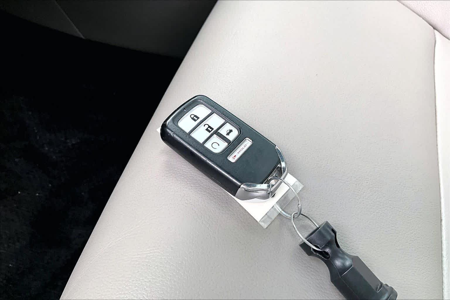 Used 2019 Black Cherry Kia EX image 15