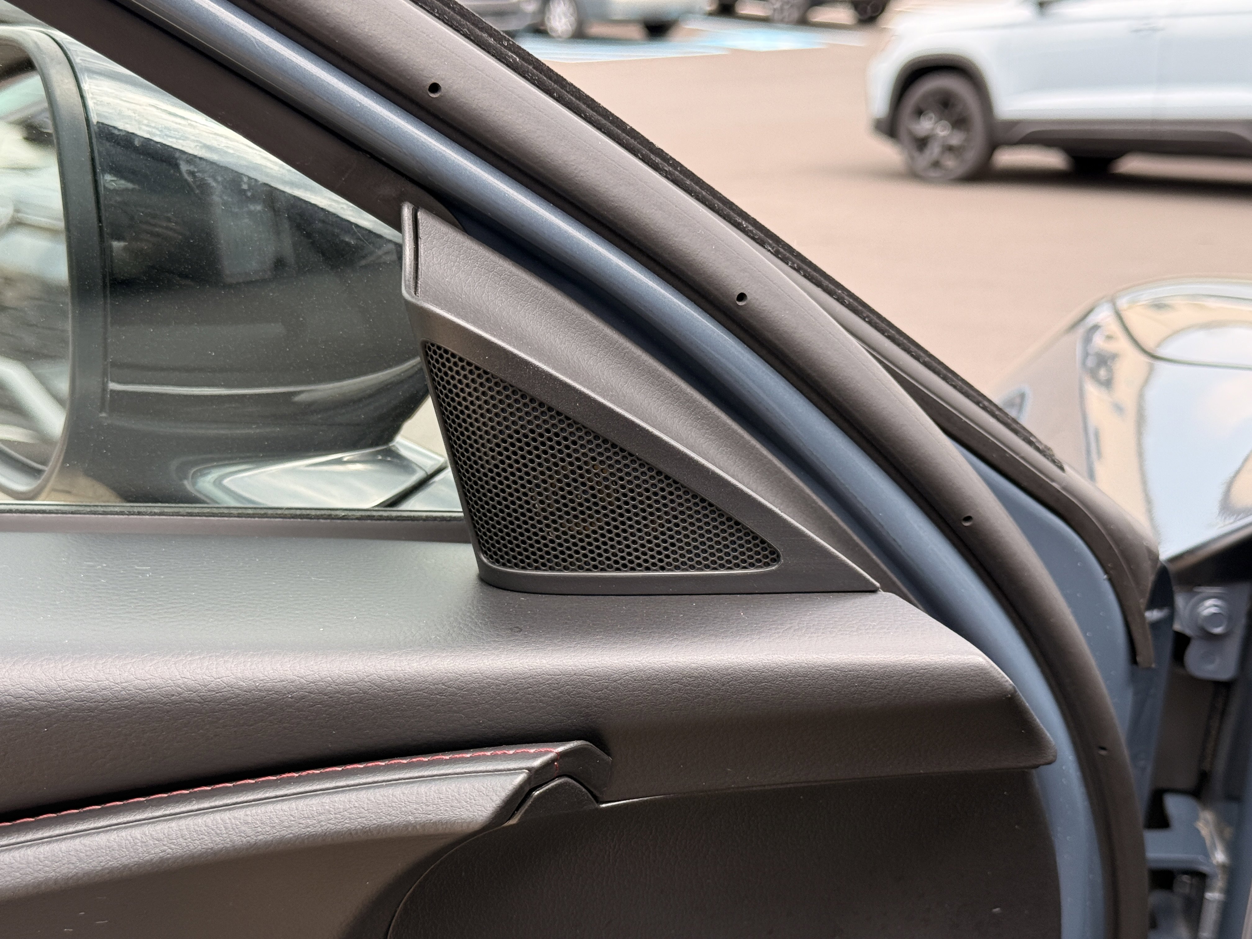 Used 2024 Polymetal Gray Metallic Mazda 2.5 S Carbon Edition image 30