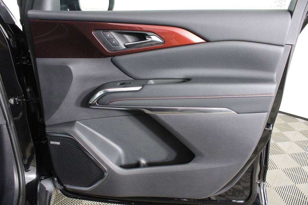 New 2026 Mosaic Black Metallic Chevrolet Z71 image 10