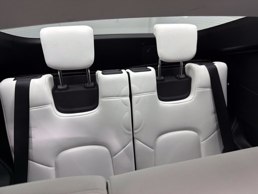 Used 2023 White Tesla Long Range image 26