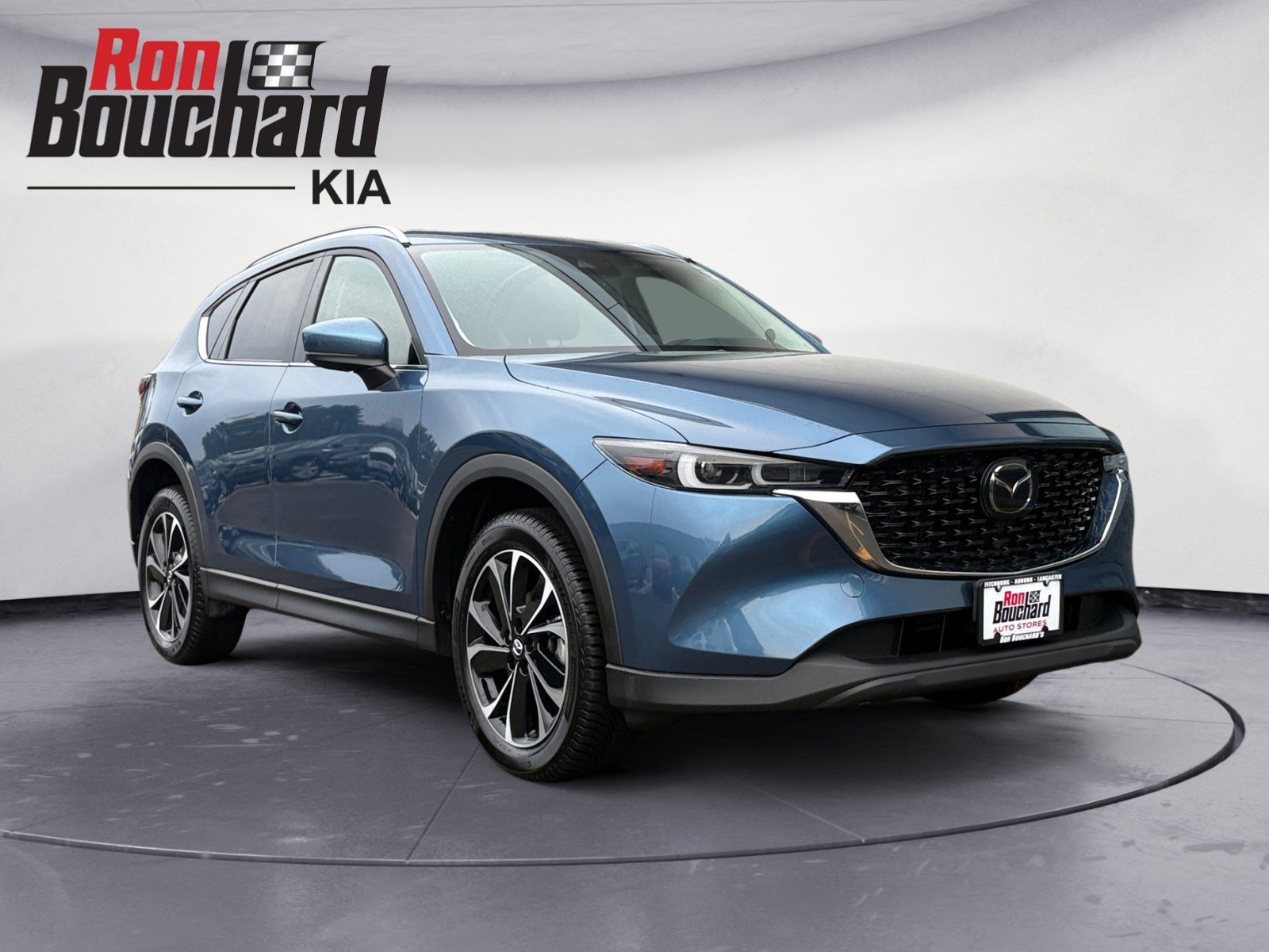 2023 Mazda CX-5 S Premium package