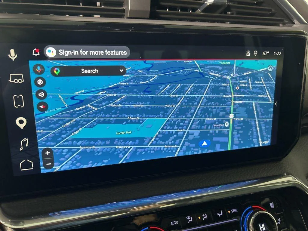 Used 2023 Titanium GMC Denali image 20