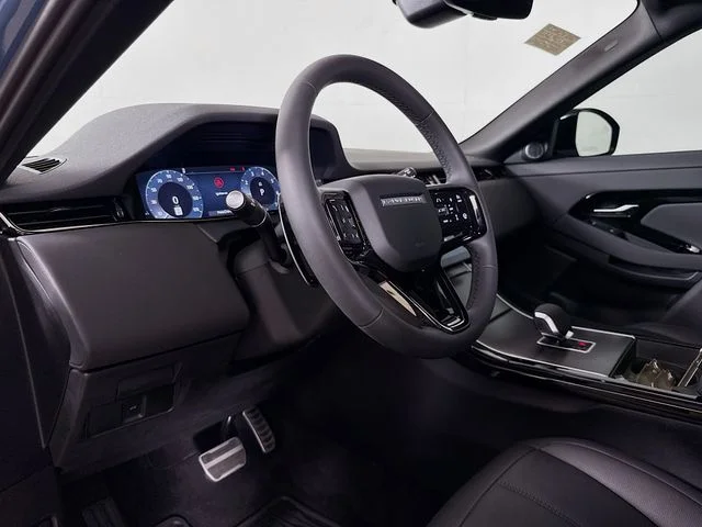 Certified Used 2026 Blue Land Rover Dynamic image 9