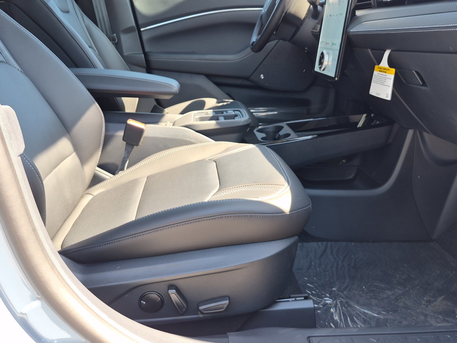 New 2026 Glacier Gray Metallic Tri-coat Ford Premium image 12