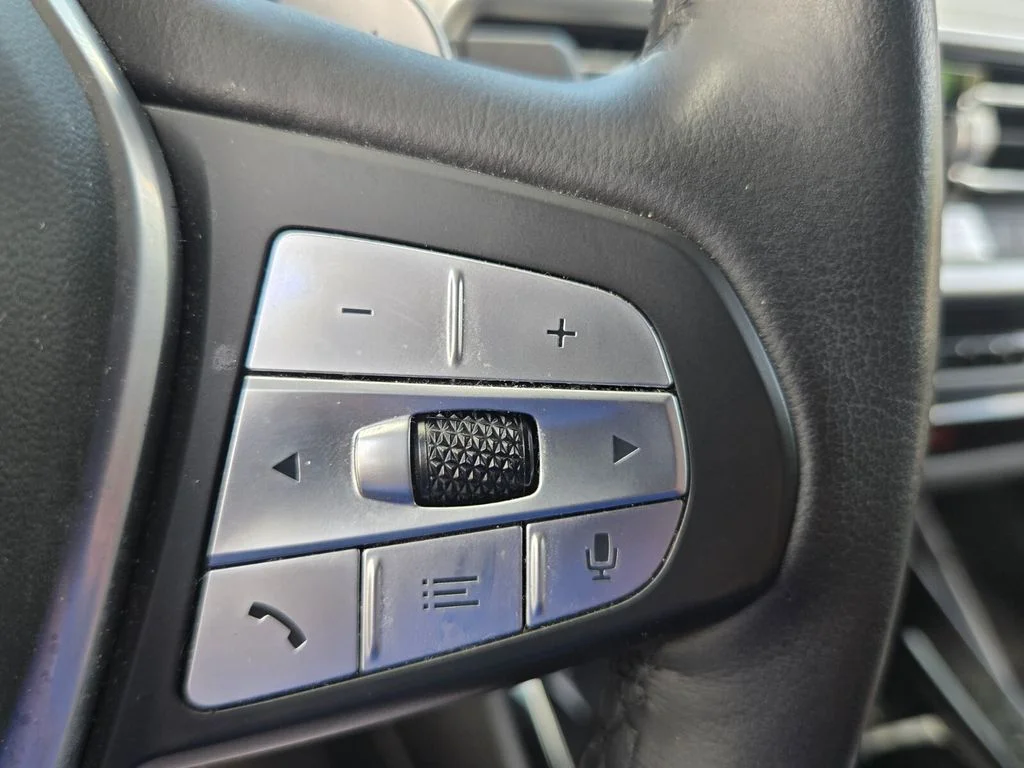 Used 2024 Gray BMW sDrive30i image 26