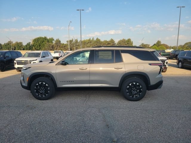 2027 Chevrolet Traverse Z71 - Photo 2