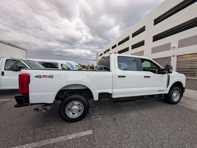 2025 Ford F-350 Super Duty XL - Photo 43