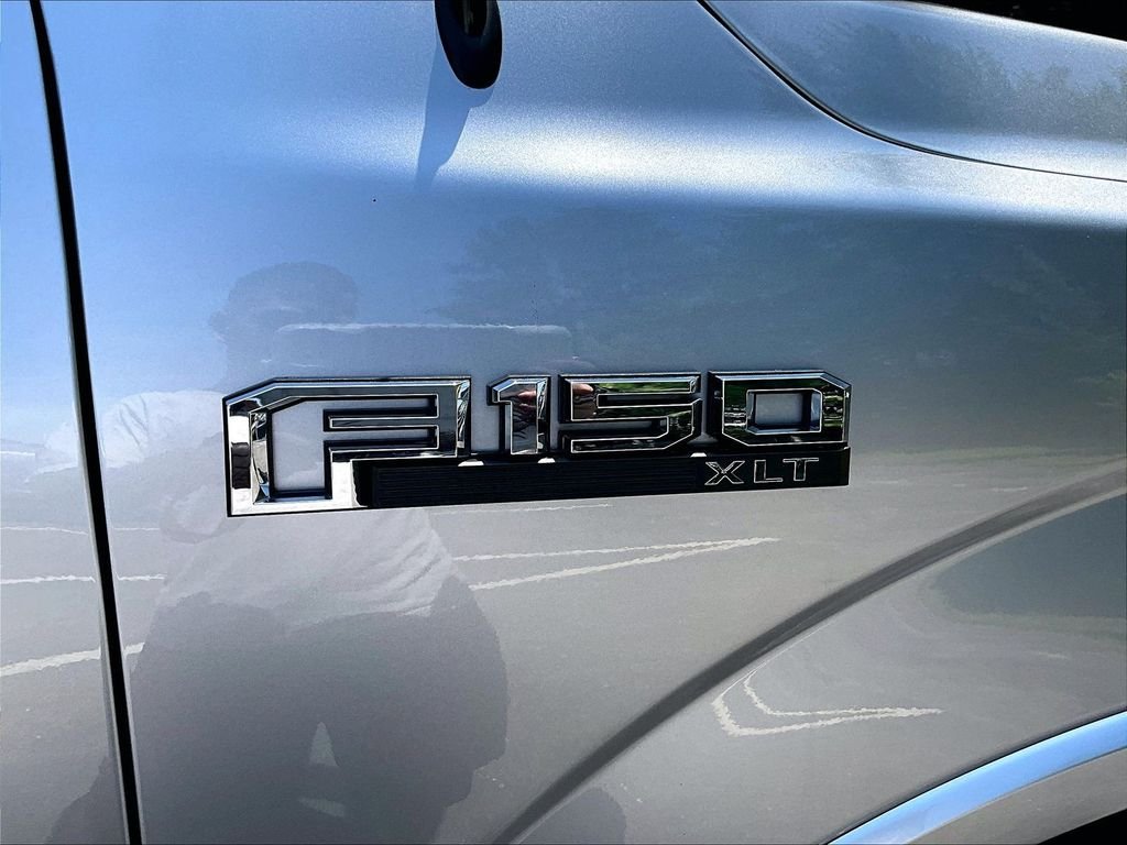 Used 2020 Silver Metallic Ford XLT image 28