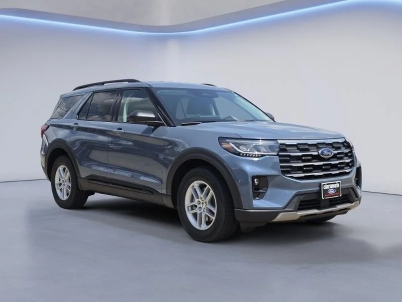 New 2026 Vapor Blue Metallic Ford Active image 2