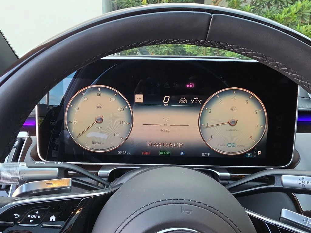 Used 2021 Black Mercedes-Benz Maybach S 580 image 27