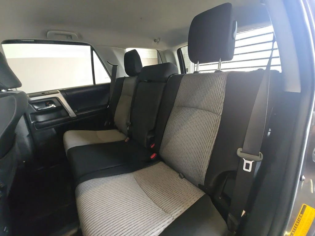 Used 2018 Gray Toyota SR5 image 22