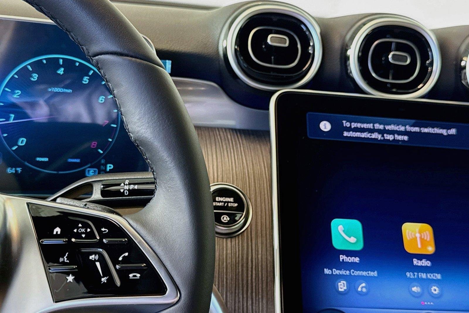 New 2026 Polar White Mercedes-Benz GLC 300 image 15