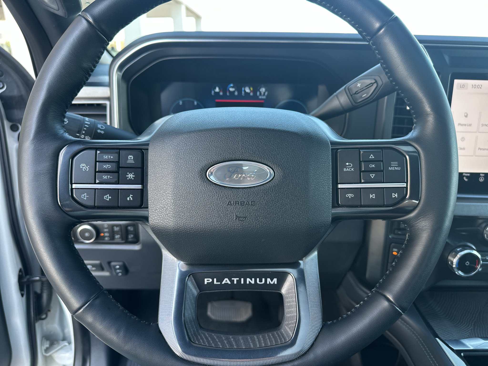 Used 2025 Star White Metallic Tri-Coat Ford Platinum image 18