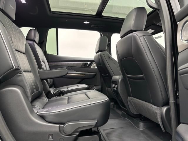 New 2026 Ebony Twilight Metallic Buick Avenir image 42