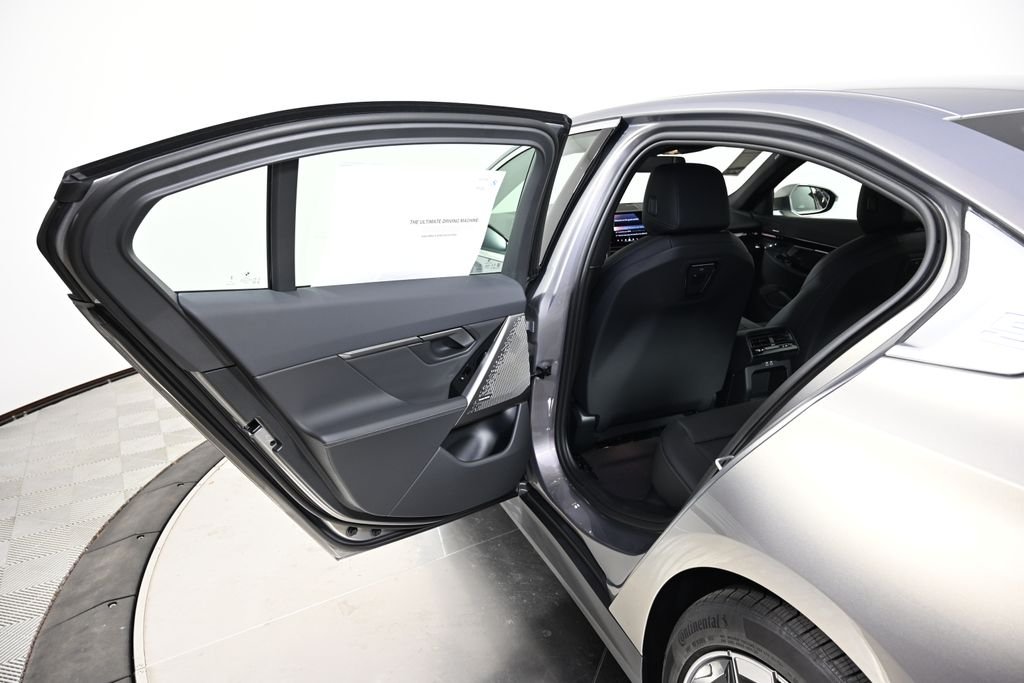 2026 BMW 5 Series 530i - Photo 23