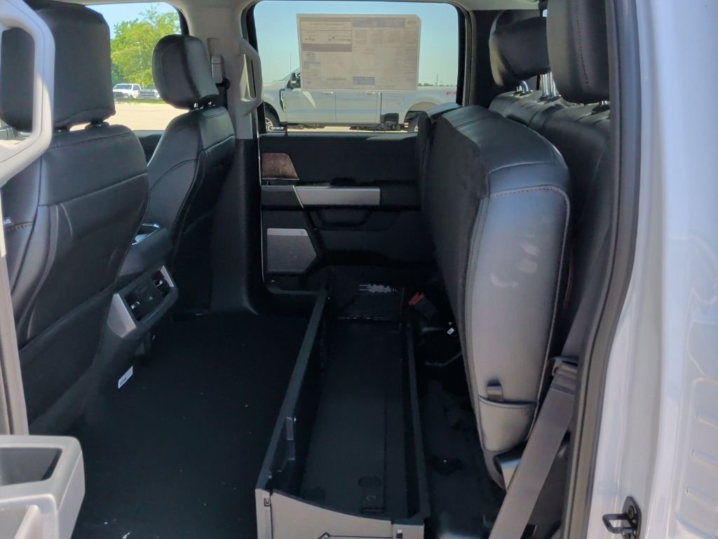 New 2026 Oxford White Ford F-350® Lariat® image 37
