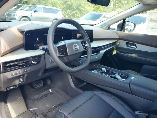 New 2026 Everest White Pearl TriCoat Nissan Platinum image 8