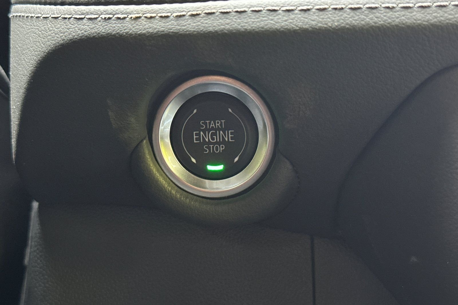 Used 2025 Gray Chevrolet LT image 31