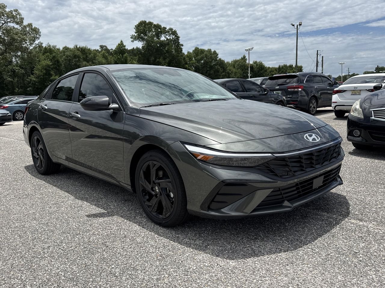 New 2026 Amazon Gray Hyundai SEL Sport Premium image 1