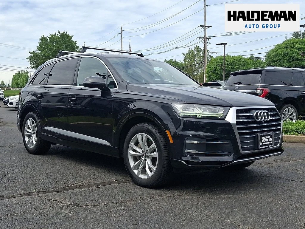 2019 Audi Q7 45 Premium Plus quattro Tiptronic's photo