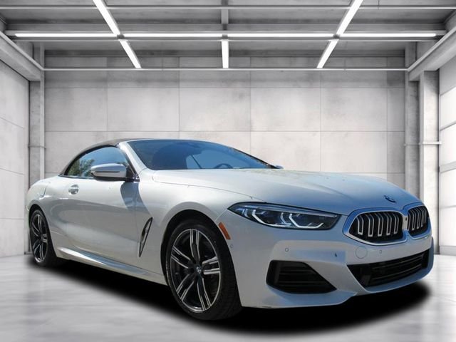 2025 BMW 8 Series 840i xDrive Convertible's photo