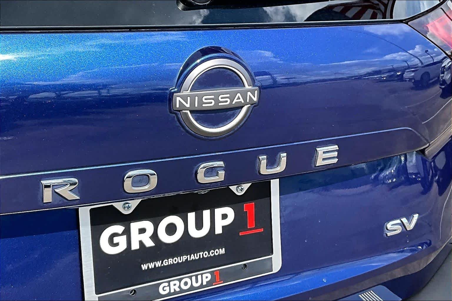 Used 2023 Caspian Blue Metallic Nissan SV image 56