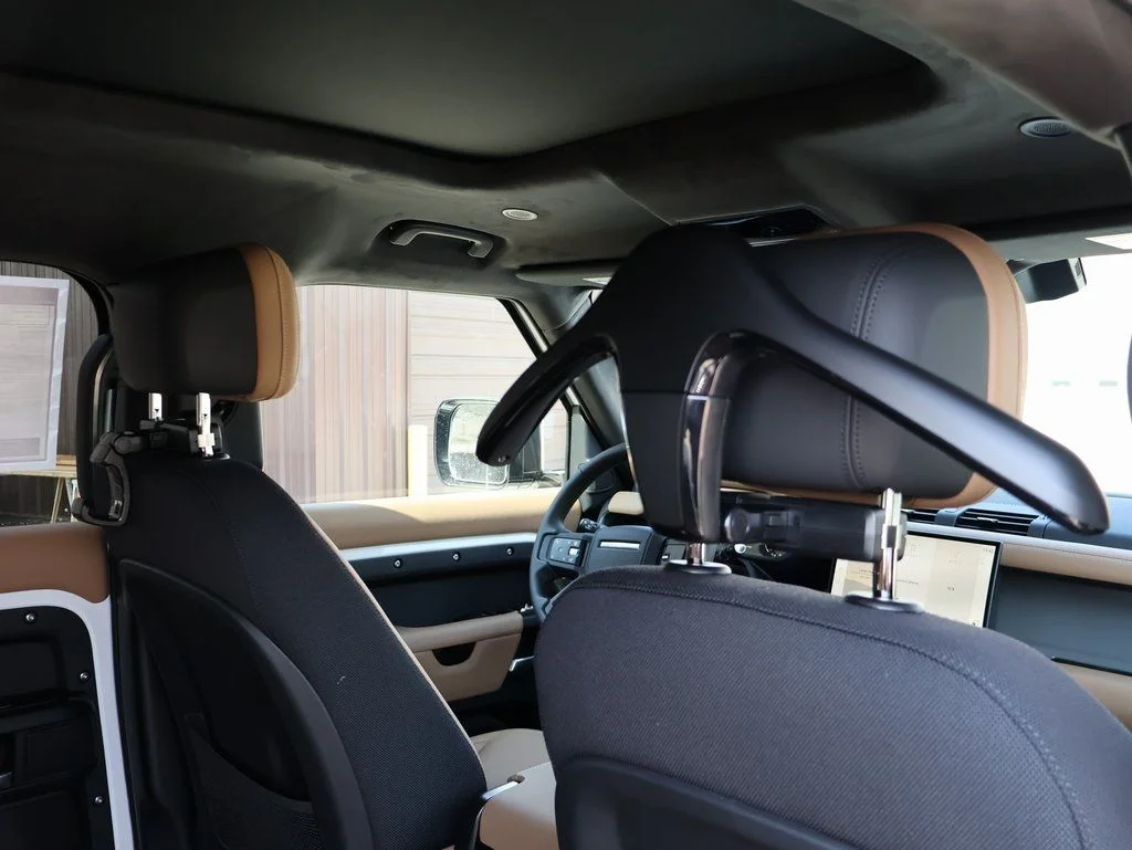 2025 Land Rover Defender V8 - Photo 13