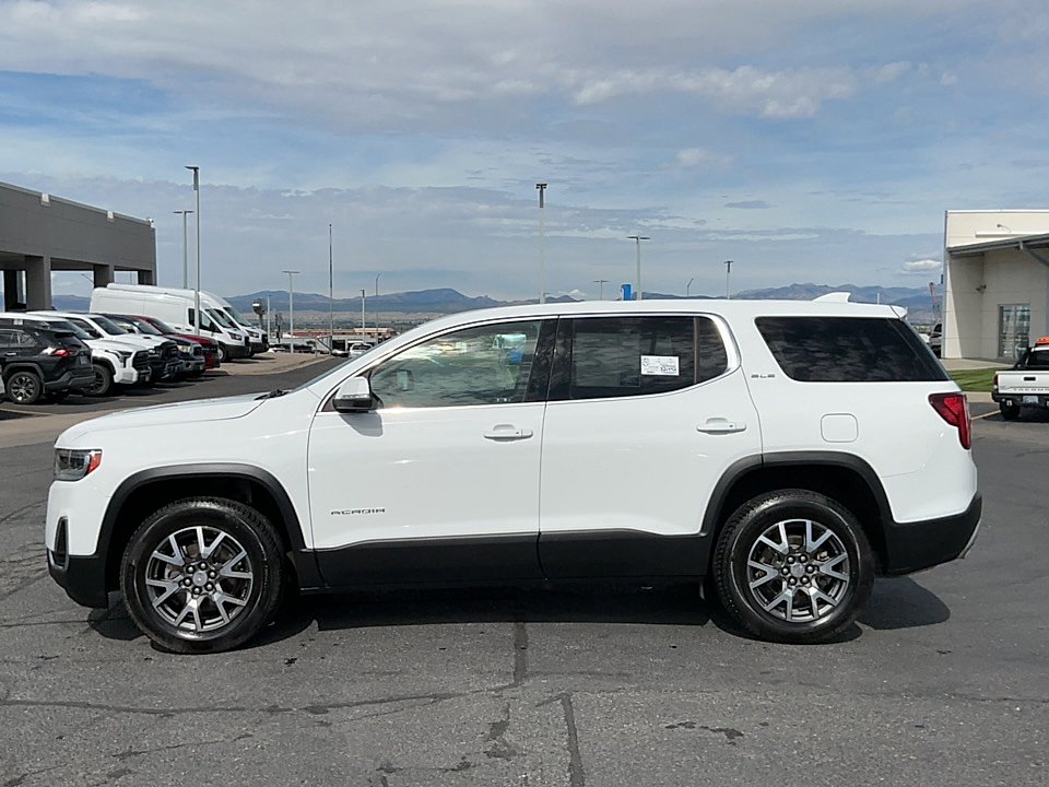 Used 2020 Summit White GMC FWD SLE image 2