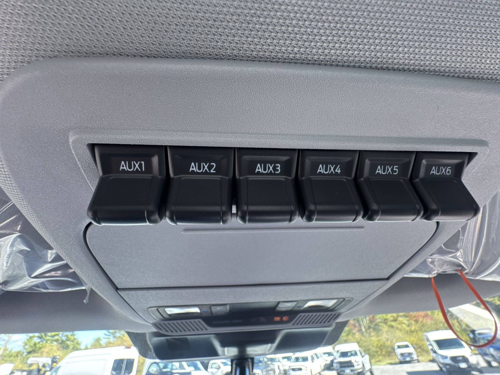 New 2026 Oxford White Ford F-550® XL image 13