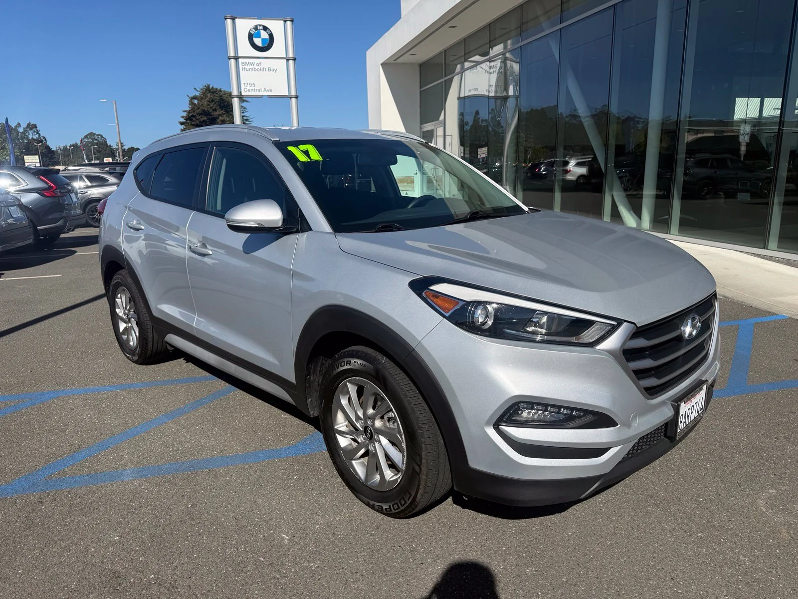 Used 2017 Hyundai Tucson SE Plus with VIN KM8J3CA41HU364362 for sale in McKinleyville, CA