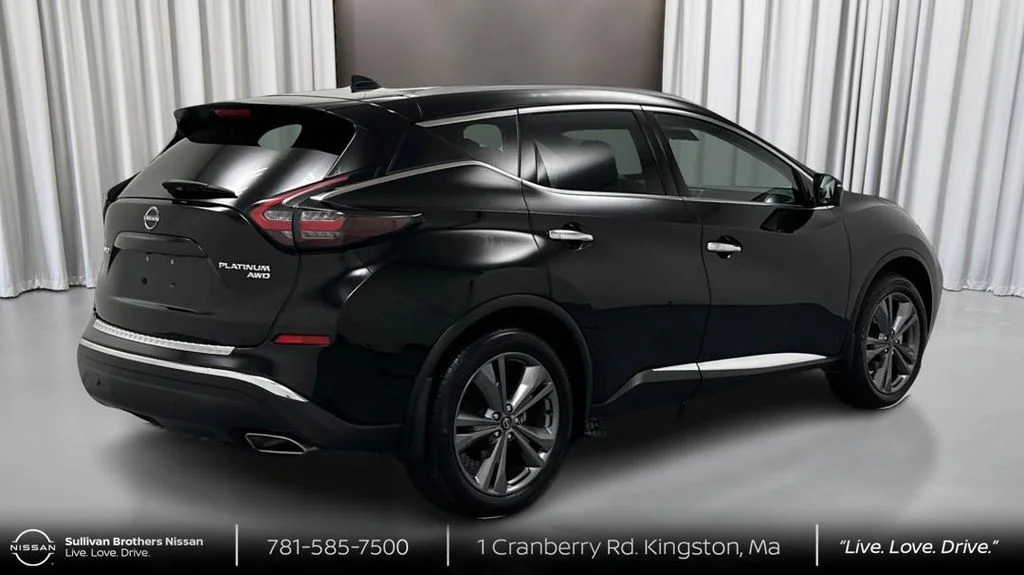 Certified Used 2023 Black Nissan Platinum image 5