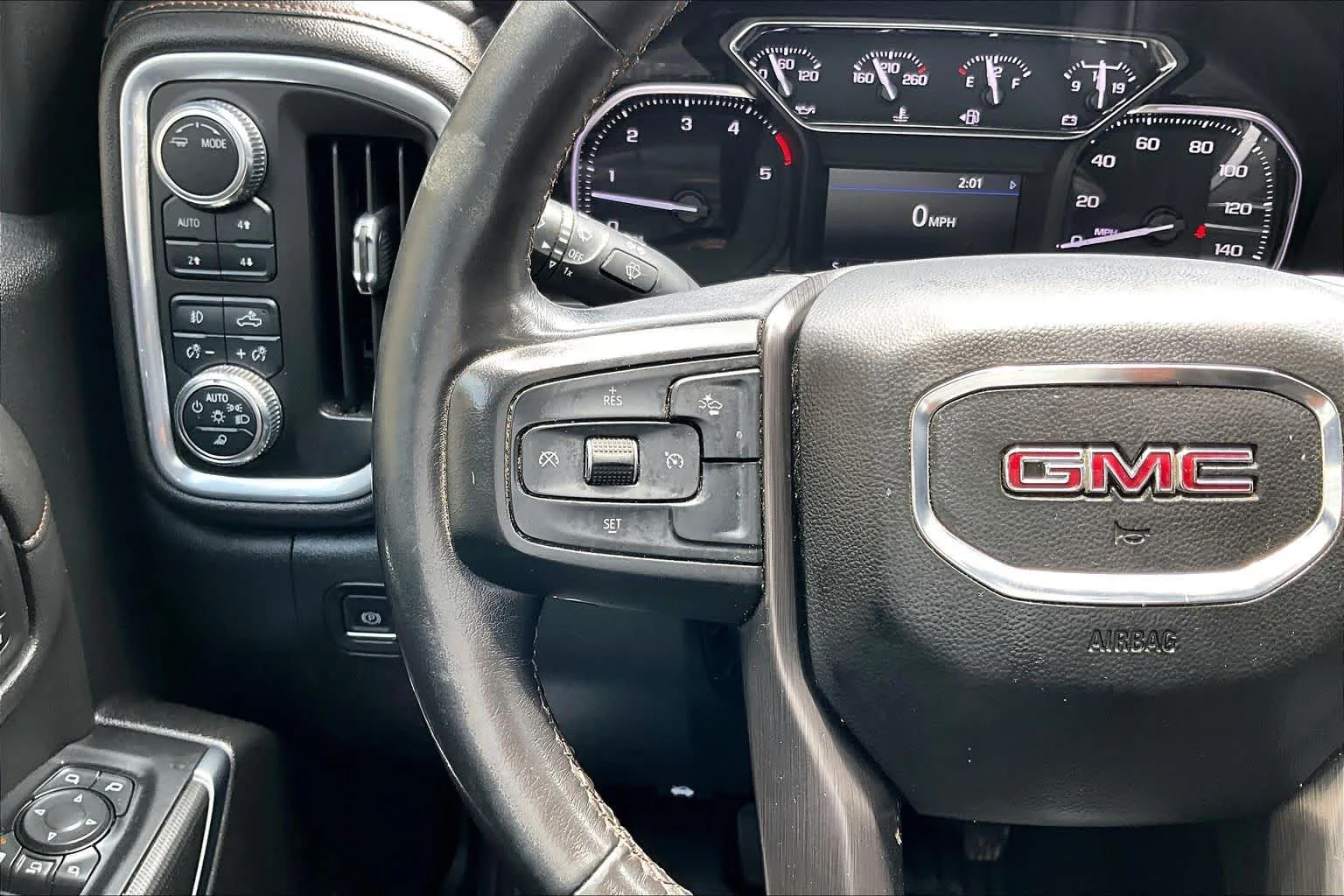 Used 2022 Onyx Black GMC AT4 image 23