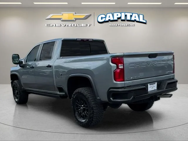 Used 2024 Gray Chevrolet ZR2 image 3