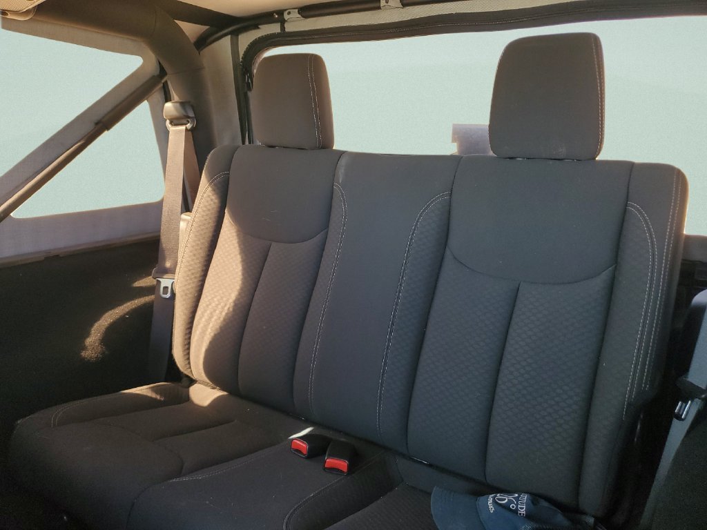 Used 2018 Gray Jeep Sport image 11