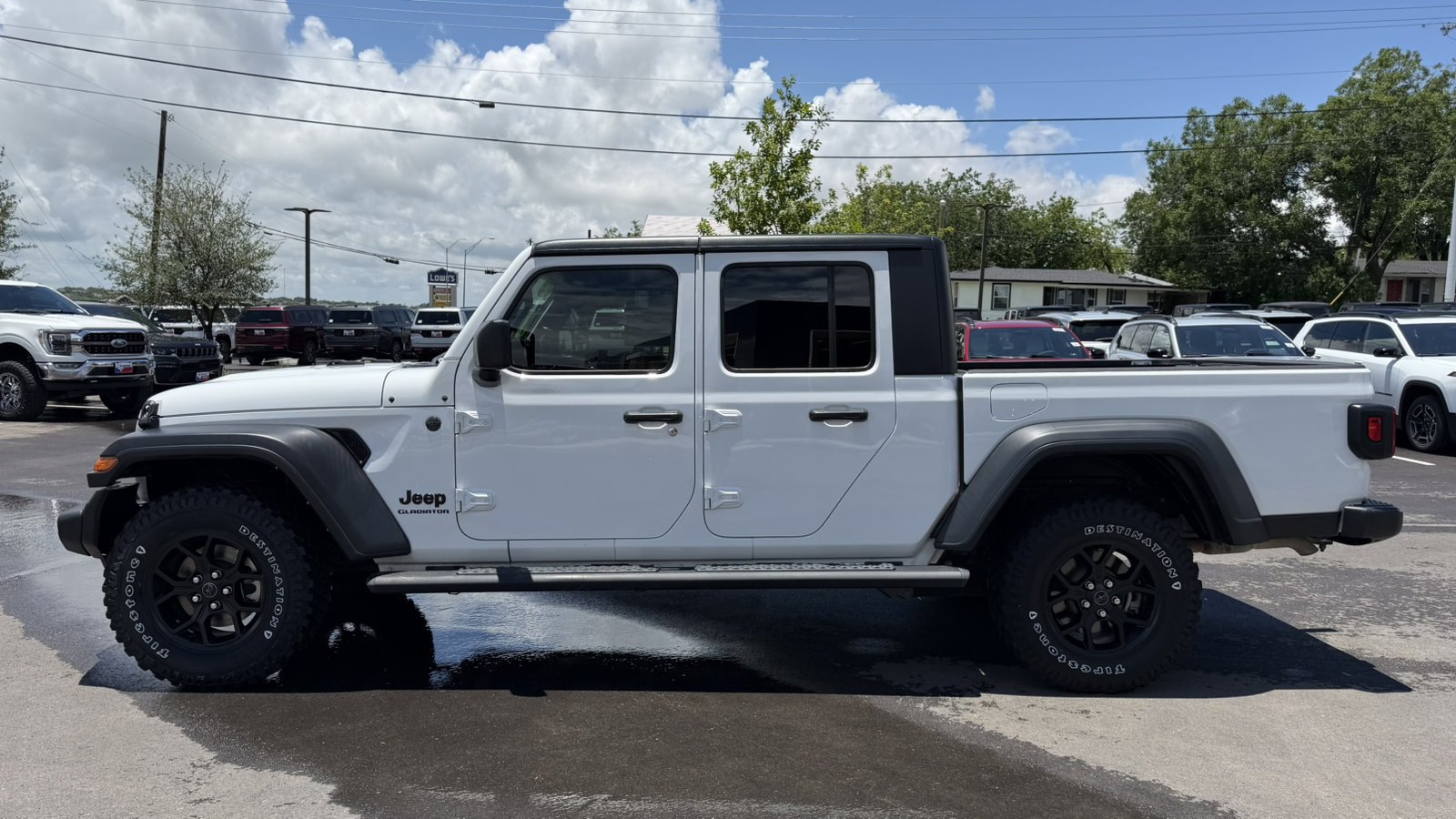 Used 2022 Bright White Clearcoat Jeep Sport image 8