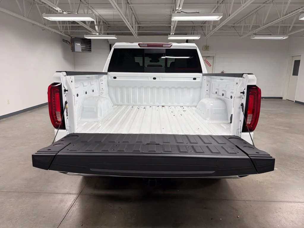 2026 GMC Sierra 1500 SLT - Photo 20