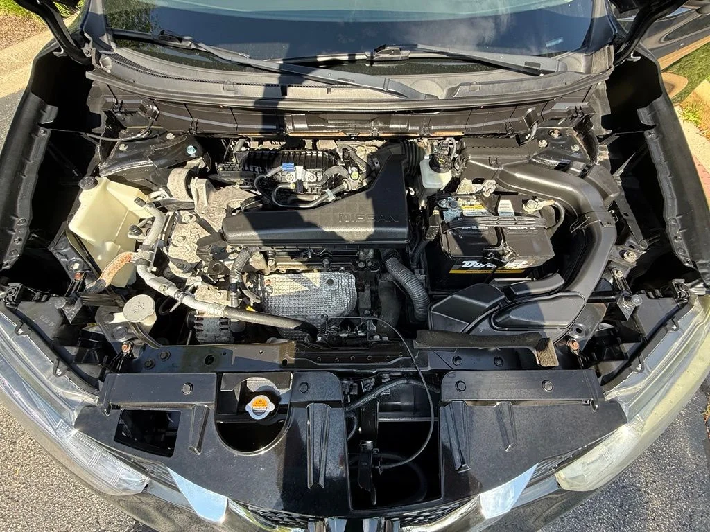 Used 2016 Black Nissan SV image 28