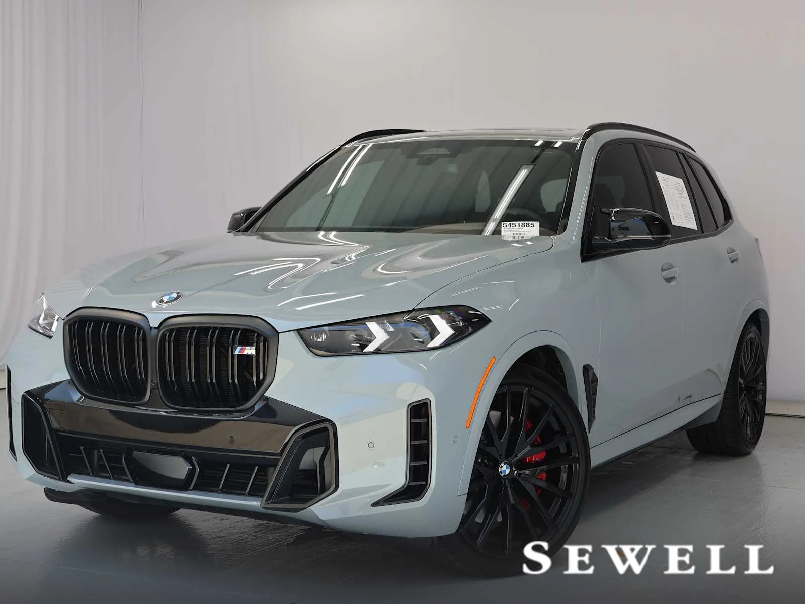 2026 BMW X5 M60i
