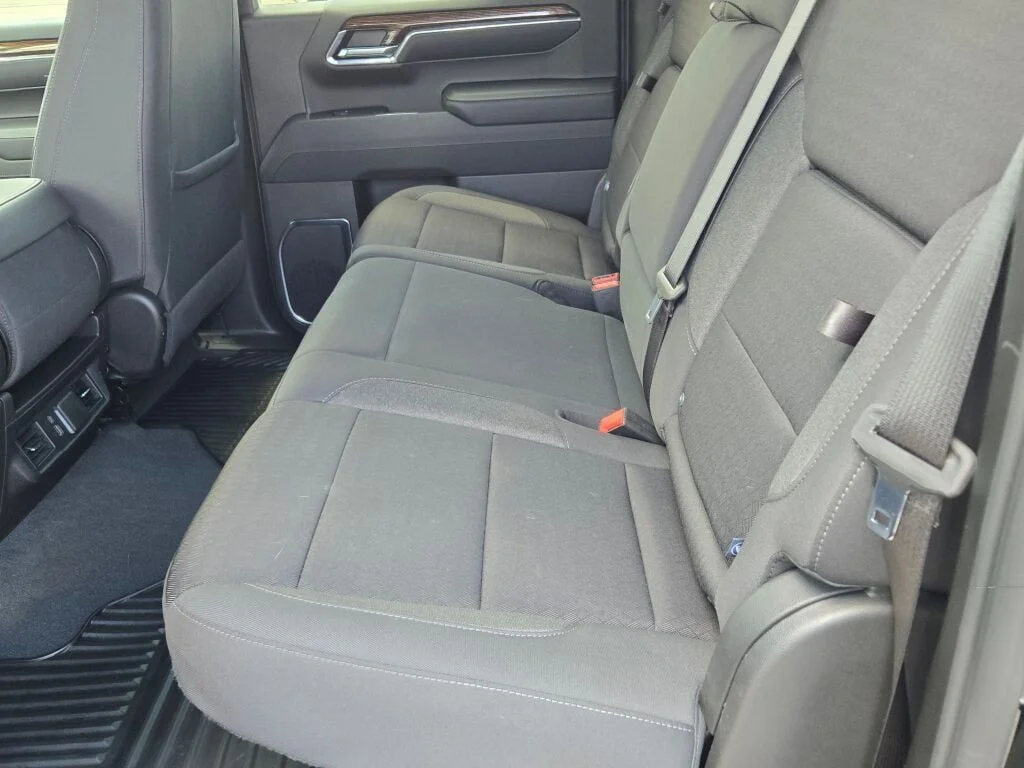 Used 2024 Black GMC Elevation image 15