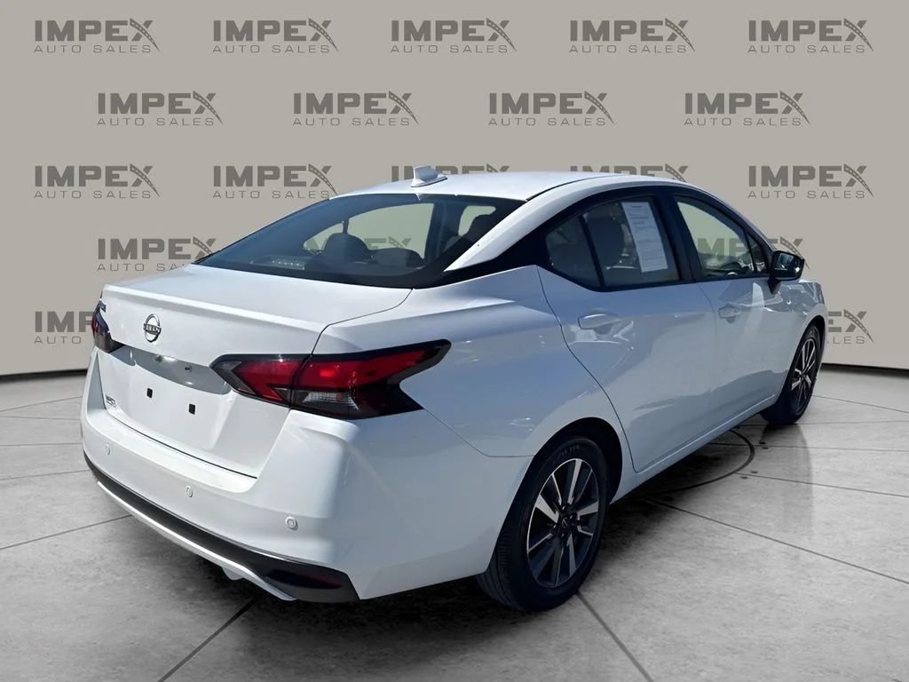 Used 2025 White Nissan 1.6 SV image 5