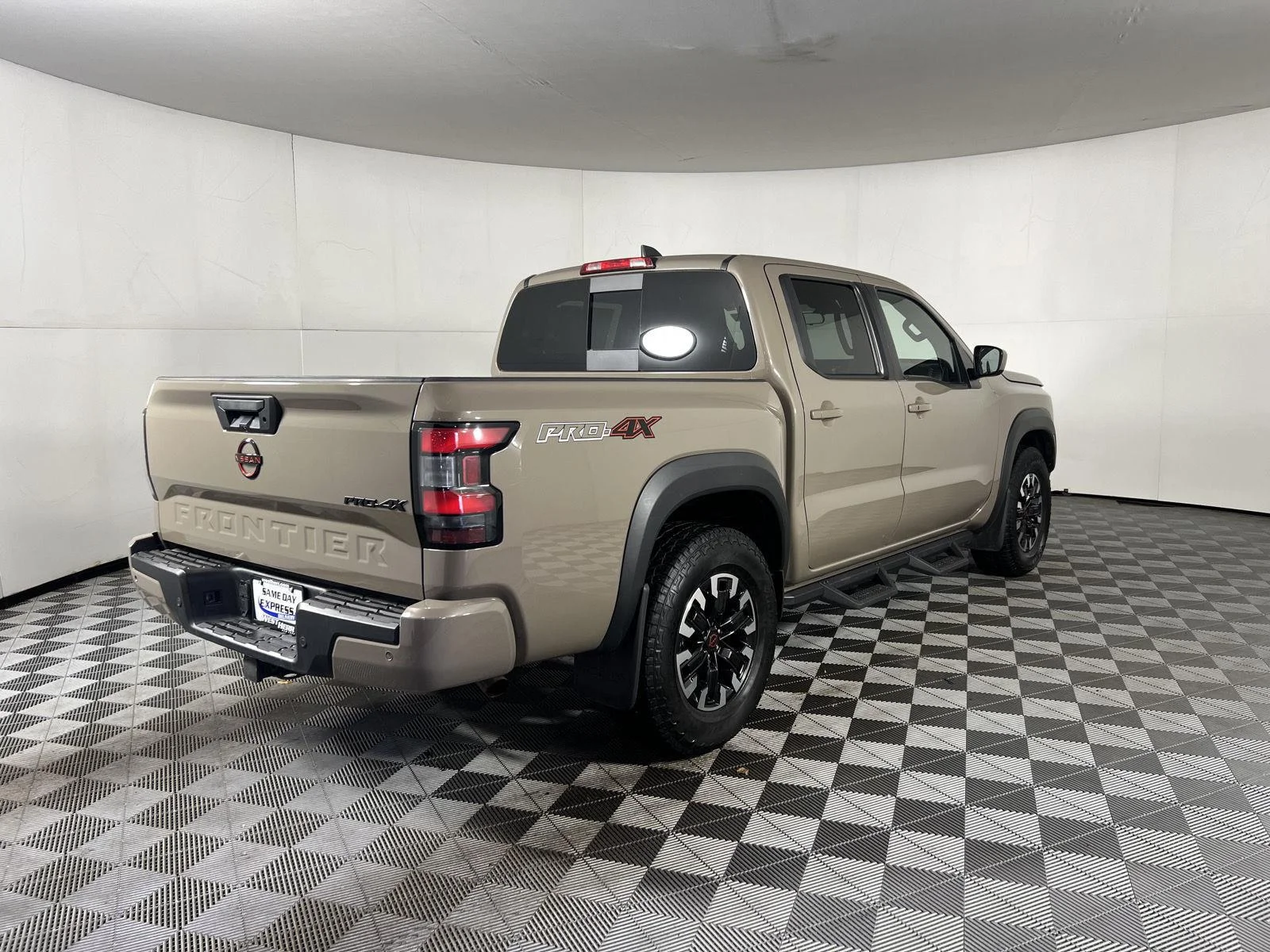 Used 2024 Tn Nissan PRO-4X image 20