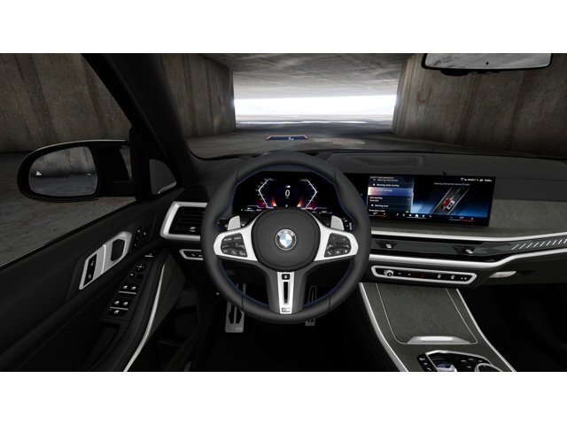 2026 BMW X5 M60i - Photo 13