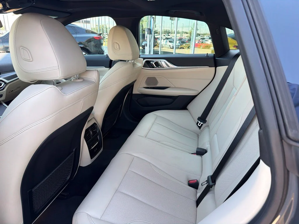 Used 2024 Gray BMW eDrive35 image 27