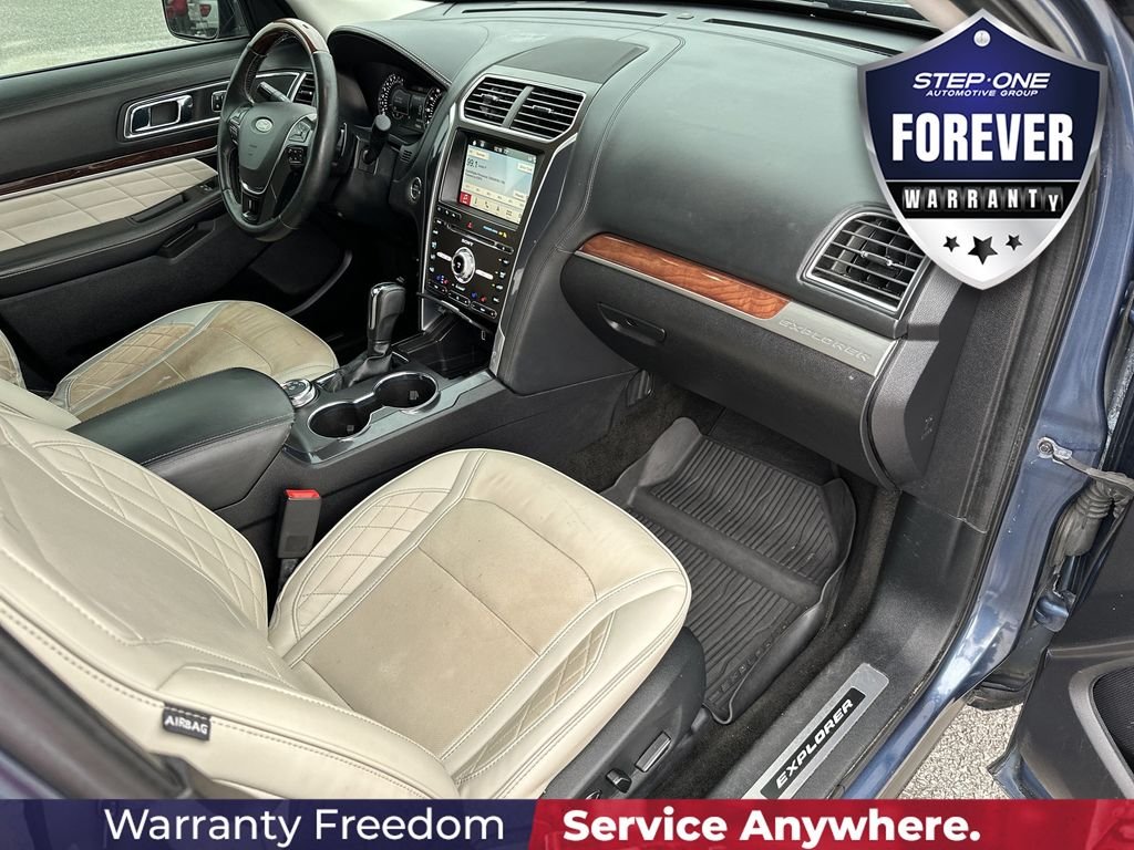 Used 2018 Blue Ford Platinum image 38