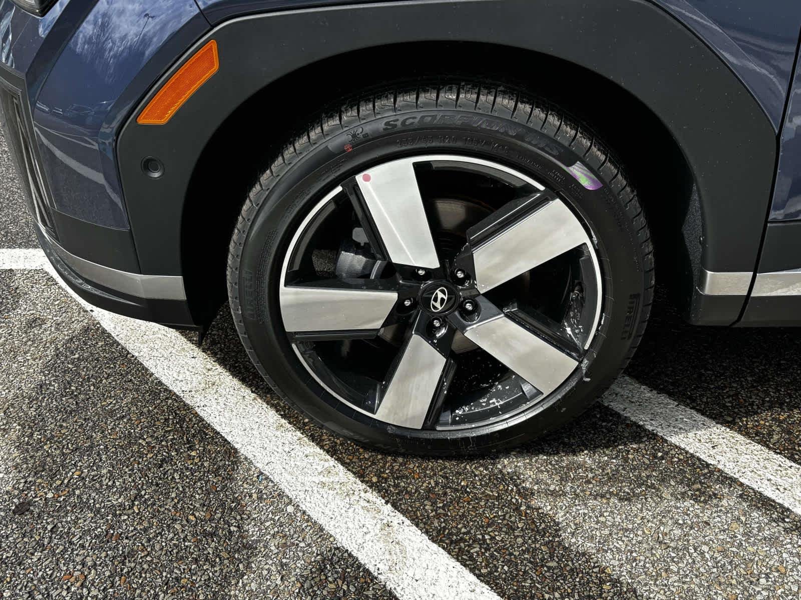 New 2026 Atlantis Blue Hyundai Limited 6P image 10
