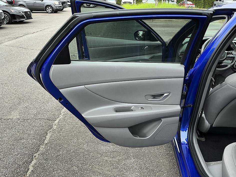 Used 2024 Intense Blue Hyundai SEL image 23