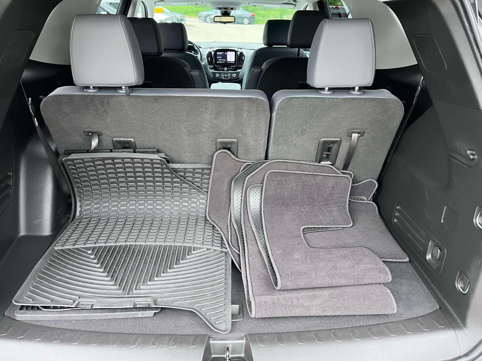 Used 2020 SILVER ICE METALLIC Chevrolet LT Leather image 18